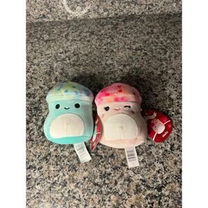Squishmallows 5" Mully and Molly Mushroom Hearts Valentine's Day Set of 2 Plush